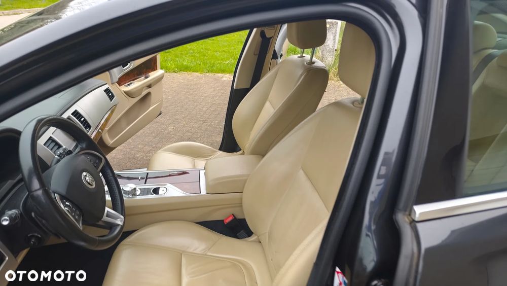 Jaguar XF 3.0 V6 Kompressor AWD - 6