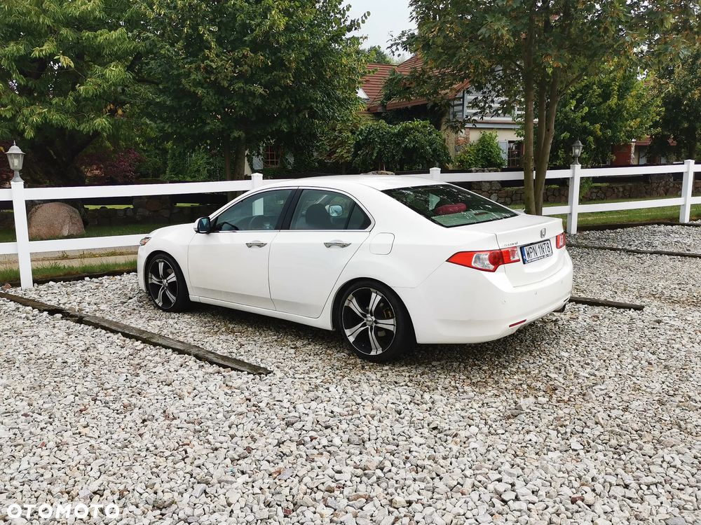 Honda Accord 2.0 Comfort - 12