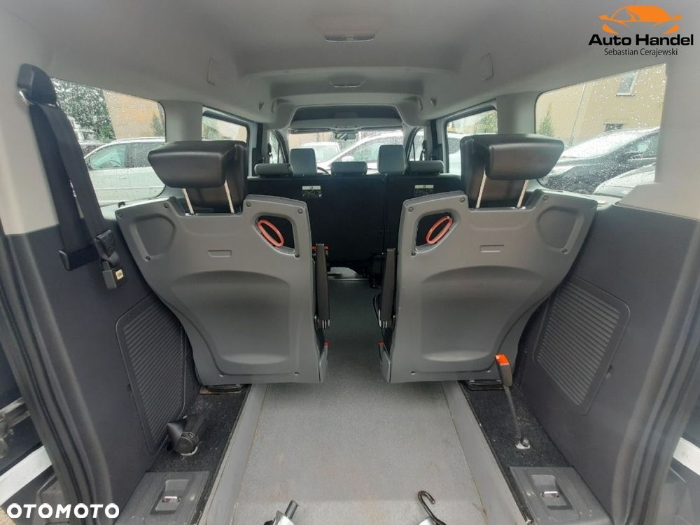 Ford Transit Connect - 25