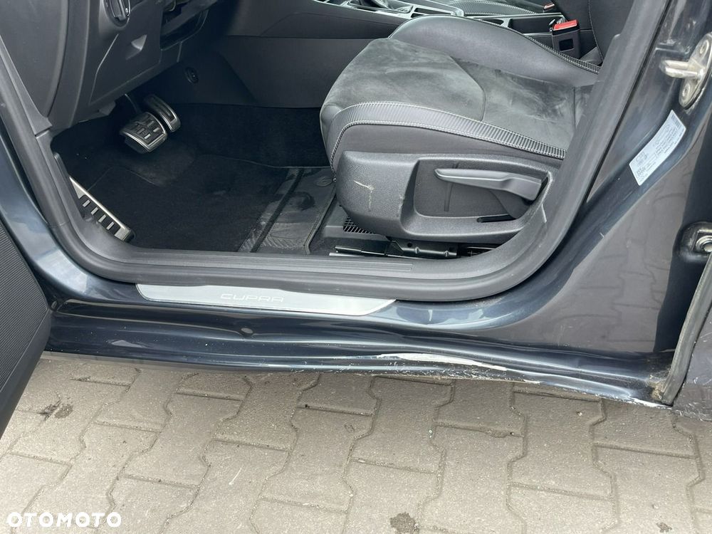 Seat Leon Sportstourer 2.0 TSI 4Drive OPF DSG Cupra - 8