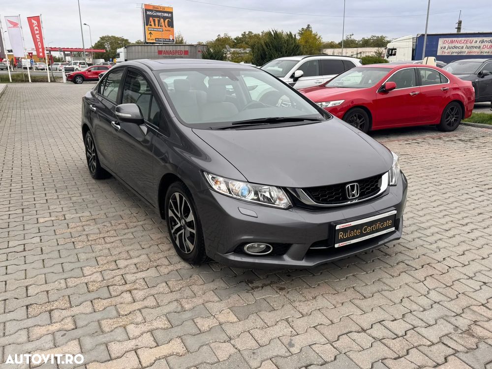 Honda Civic 1.8 MT ES - 3