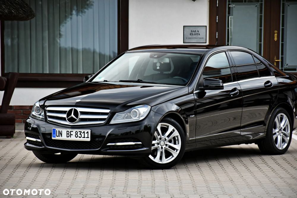 Mercedes-Benz Klasa C 200 (BlueEFFICIENCY) Avantgarde - 10