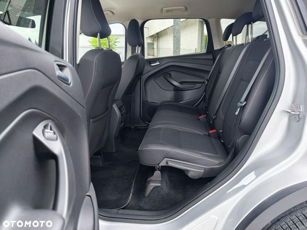 Ford Kuga 1.5 EcoBoost 2x4 SYNC - 14