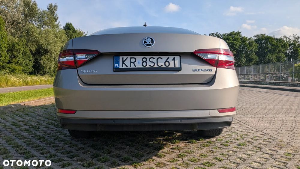 Skoda Superb 1.4 TSI ACT Ambition - 21