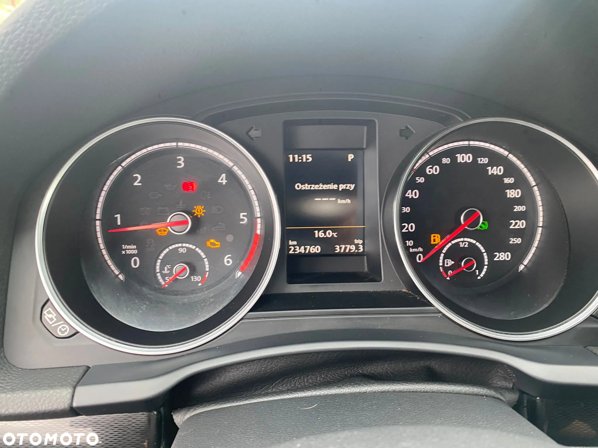 Volkswagen Scirocco 2.0 TDI BMT DSG - 10