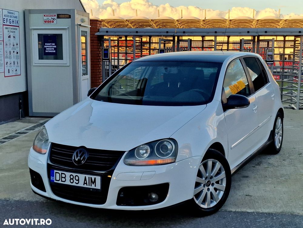 Volkswagen Golf 1.9 TDI DSG GT Sport - 3
