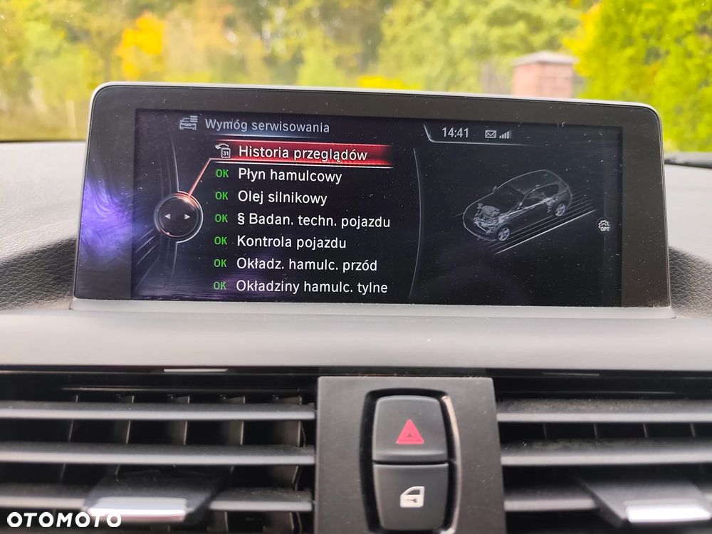 BMW Seria 1 120d Sport Line - 24