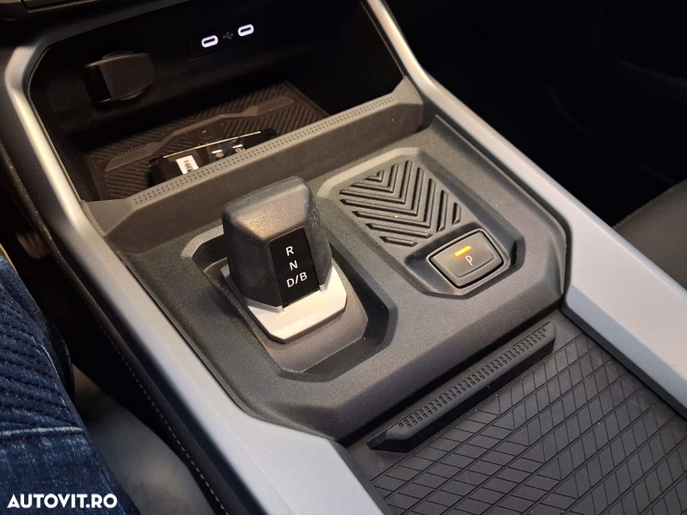 Dacia Bigster HEV 155 Journey - 9