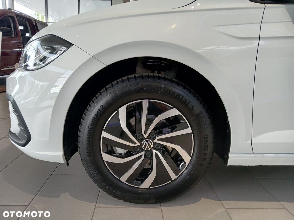 Volkswagen Polo 1.0 TSI Life Plus - 24