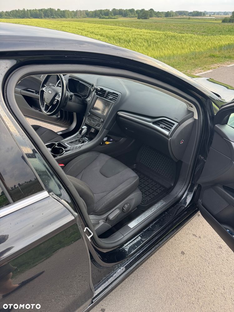 Ford Mondeo 2.0 TDCi Titanium PowerShift - 7