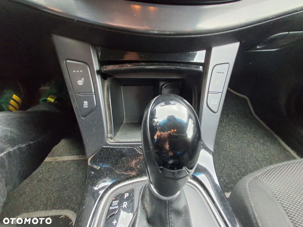 Hyundai i40 i40cw 1.7 CRDi Automatik Premium - 28