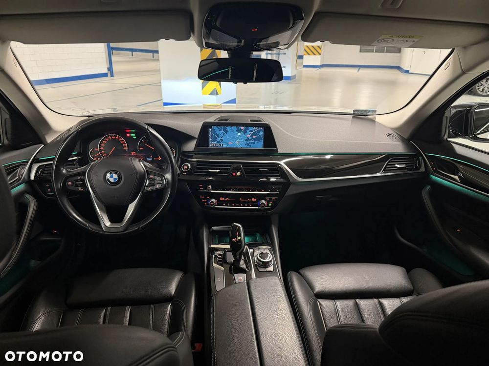 BMW Seria 5 - 21