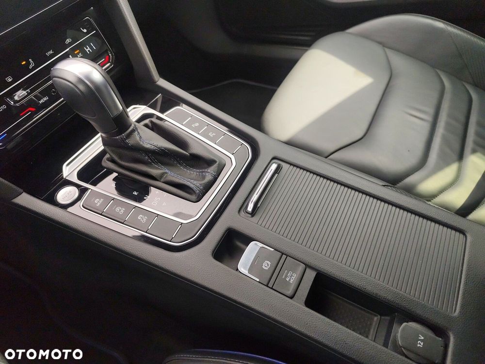 Volkswagen Arteon Shooting Brake 2.0 TSI 4Motion R DSG - 23
