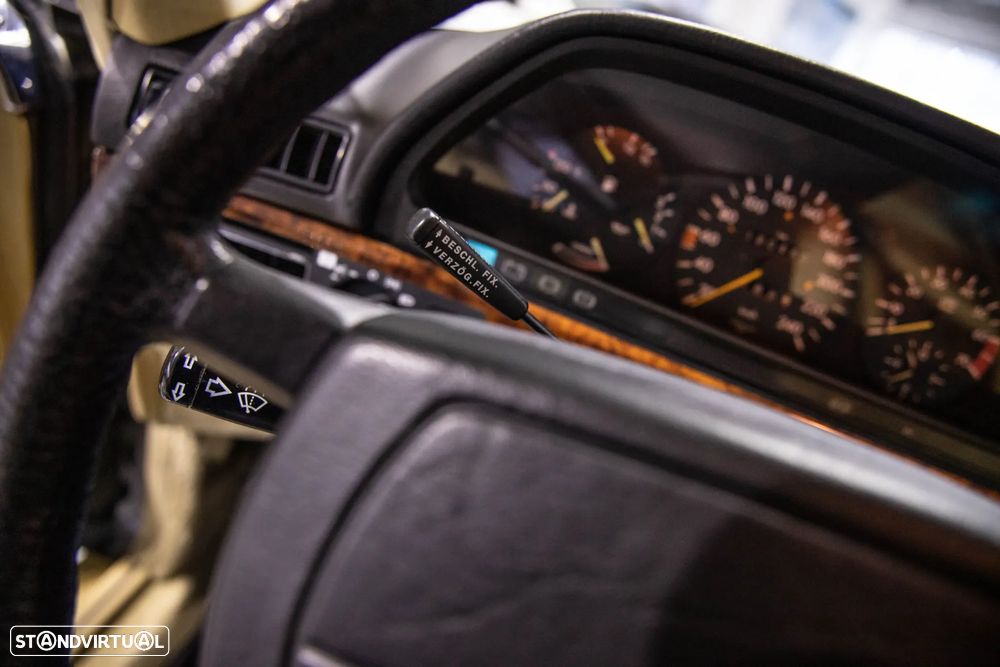 Mercedes-Benz W126 (1979-1992) - 22