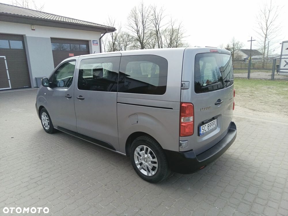 Peugeot Traveller 1.5 BlueHDi Long Business - 22