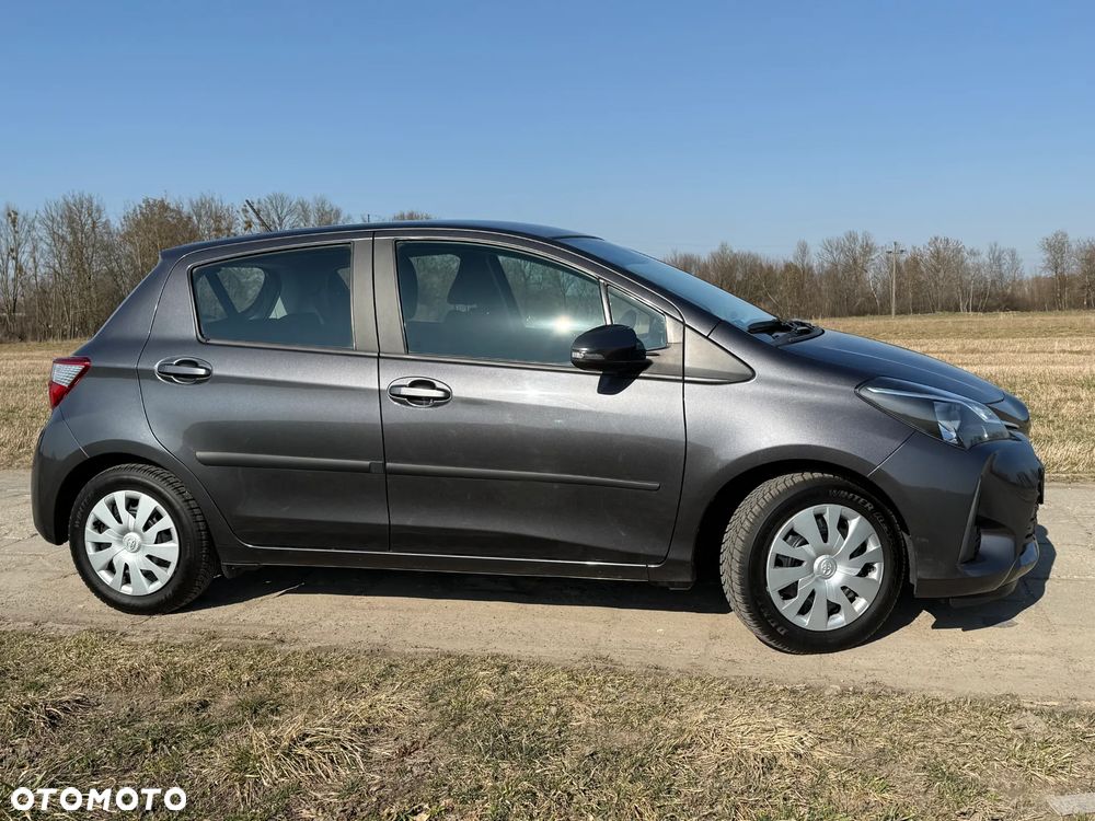 Toyota Yaris 1.5 Active - 5