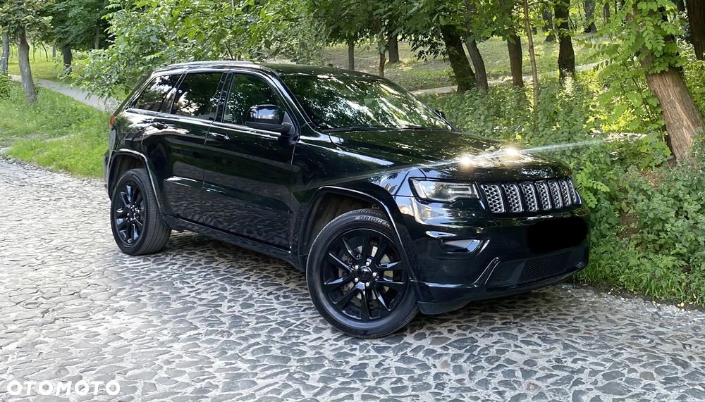 Jeep Grand Cherokee - 4