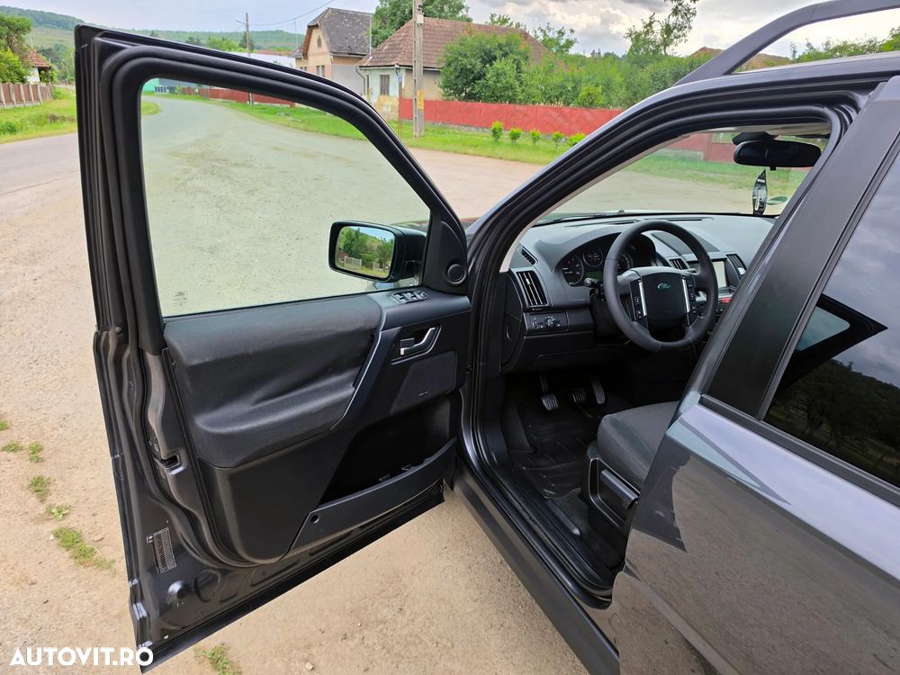 Land Rover Freelander 2 2.2L TD4 S - 26