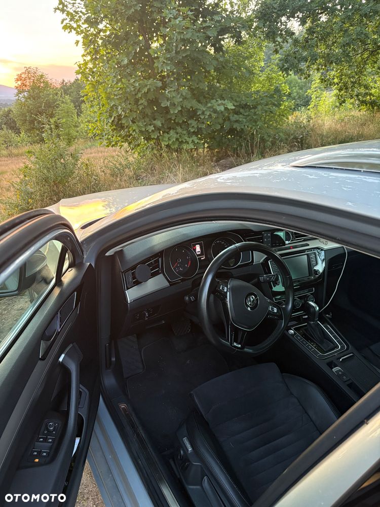 Volkswagen Passat 2.0 TDI BMT 4Mot Highline DSG - 6