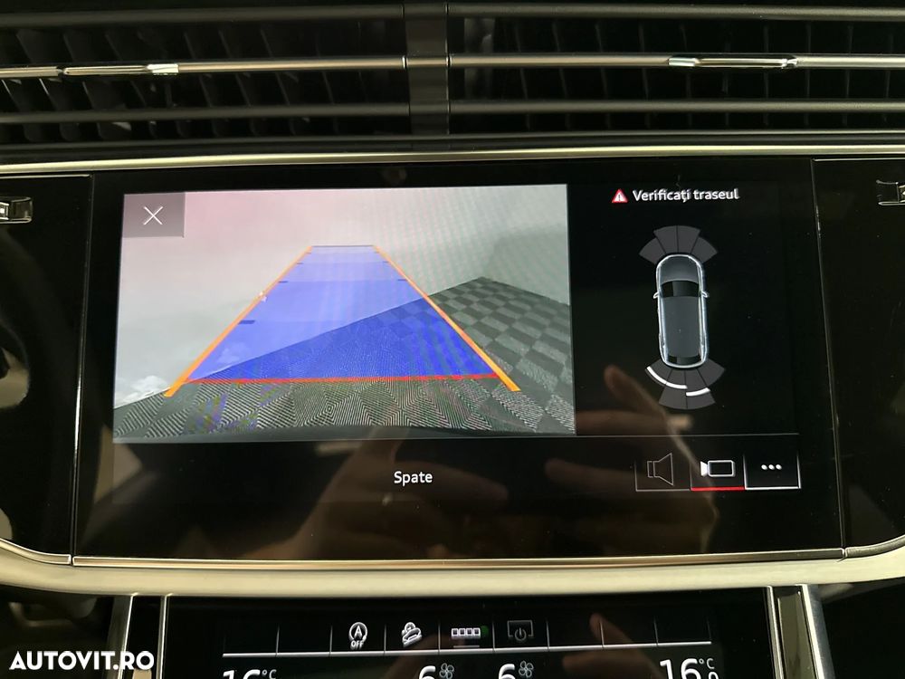 Audi Q8 - 20