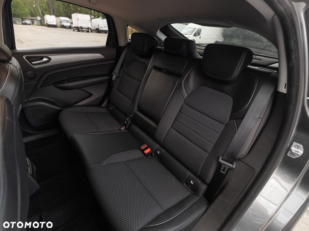 Renault Arkana 1.3 TCe mHEV Techno EDC - 27