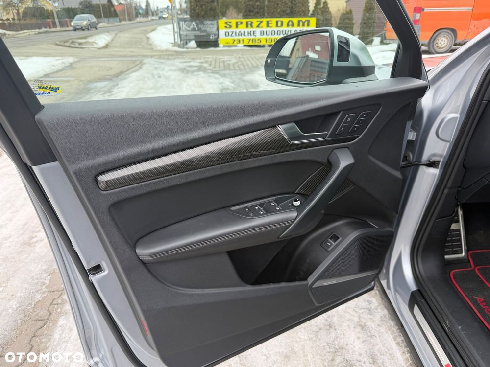 Audi SQ5 - 10