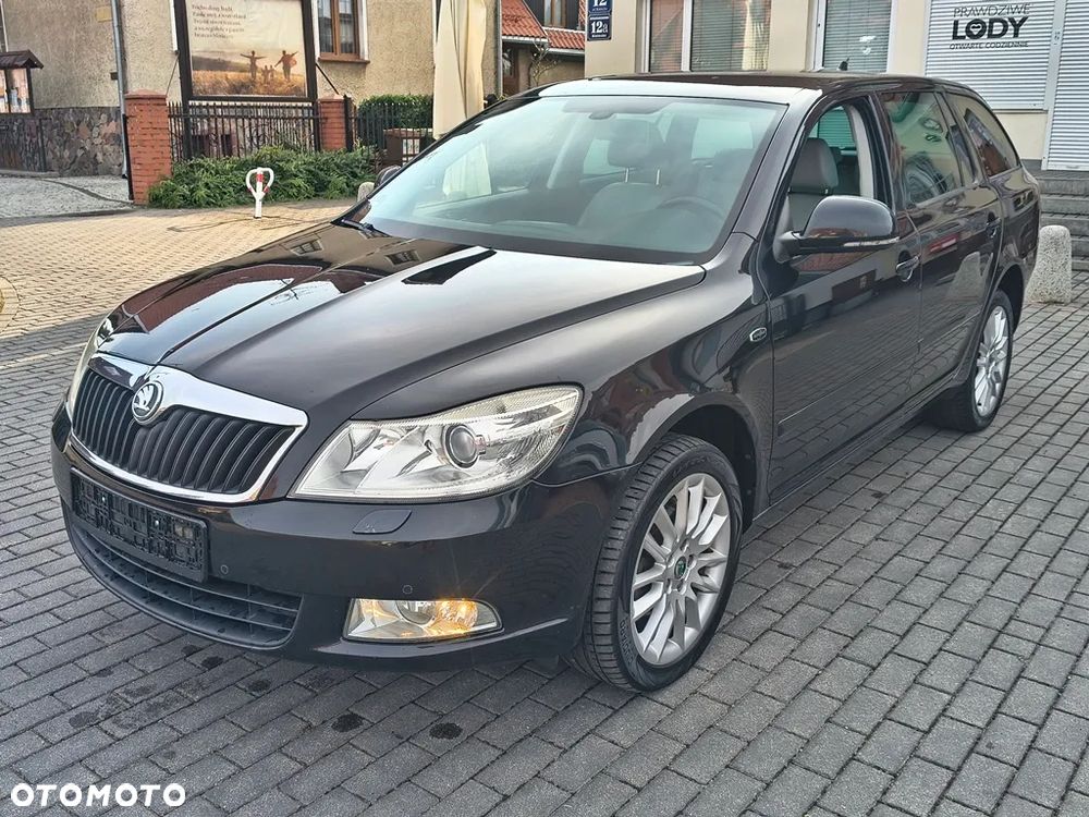 Skoda Octavia 2.0 TDI DPF DSG Laurin & Klement - 11