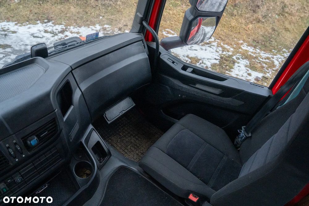 Iveco Trakker 6x4 - 20