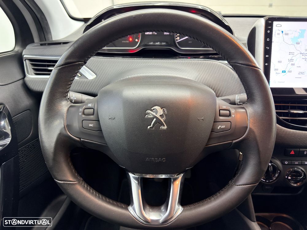 Peugeot 208 1.6 BlueHDi Style - 22
