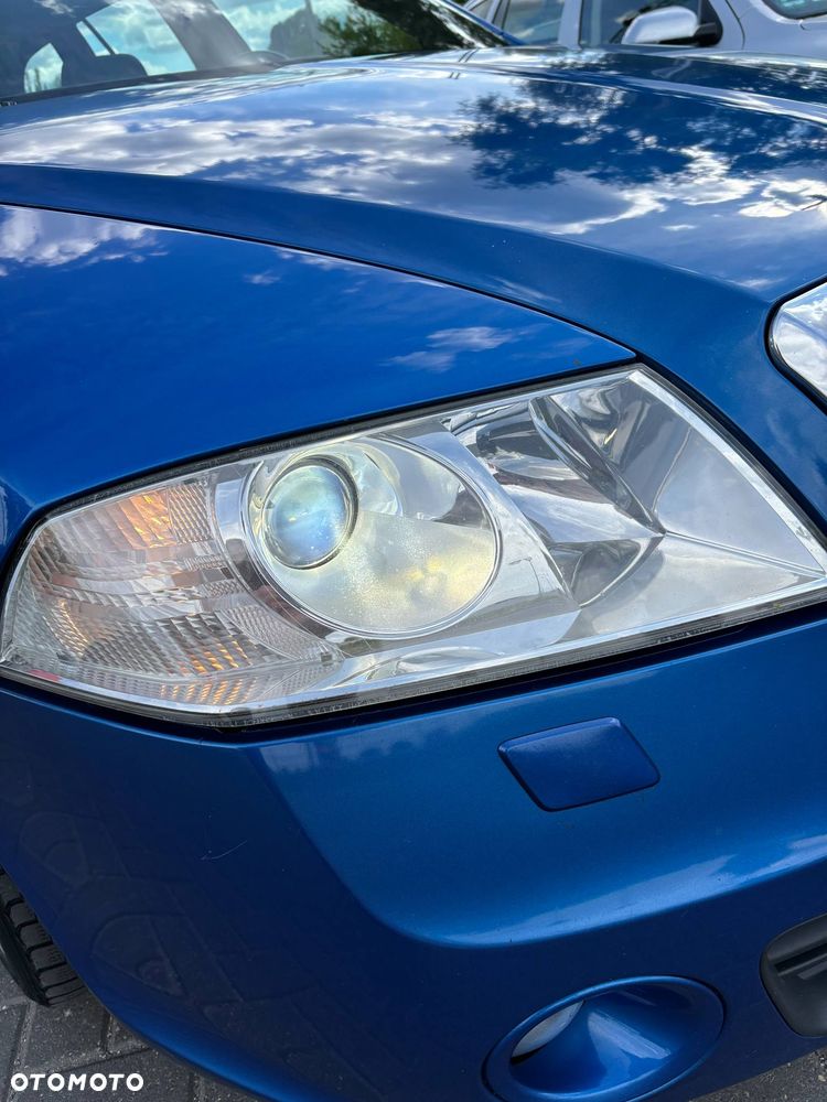 Skoda Octavia 2.0 TDI CR DPF RS - 7