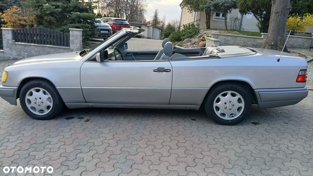 Mercedes-Benz Klasa E - 12