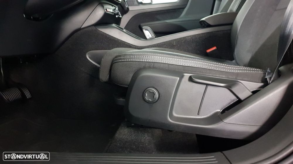 Volvo XC 40 - 9