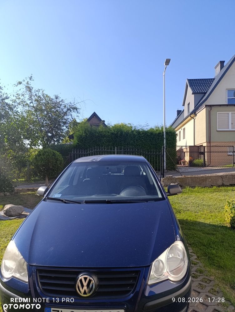 Volkswagen Polo - 2