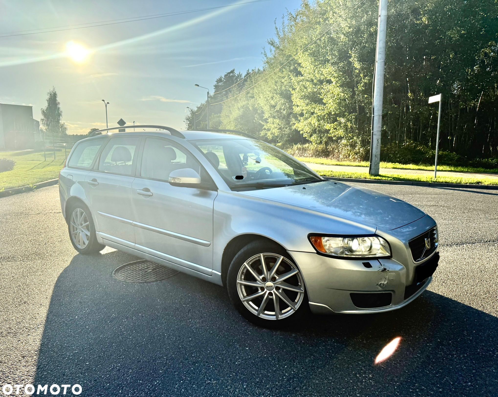 Volvo V50 2.0D Momentum - 1