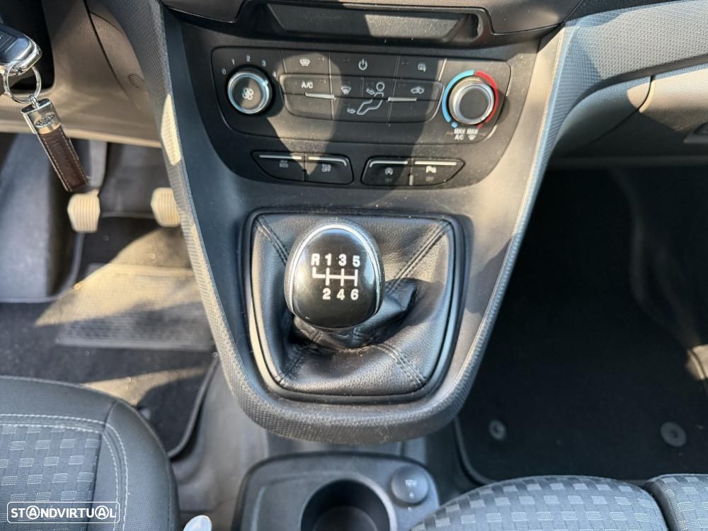 Ford Transit Connect 1.5EcoBlue - 22