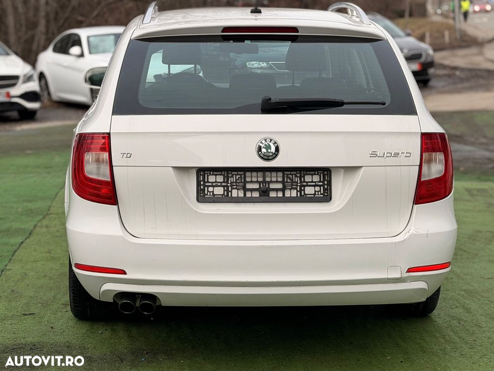 Skoda Superb - 12