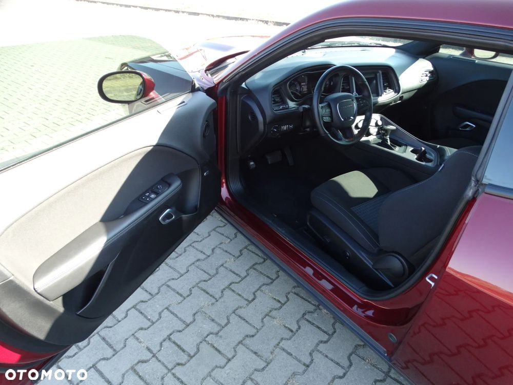 Dodge Challenger Automatik R/T Plus - 8