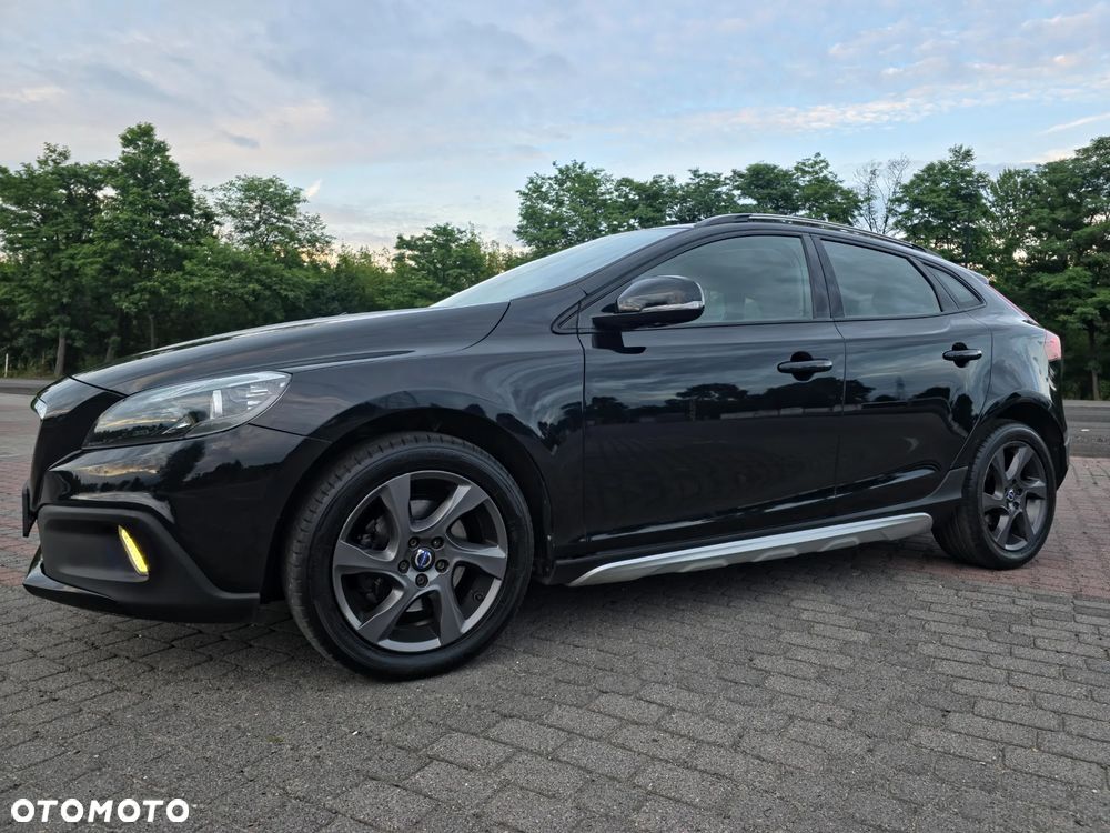 Volvo V40 D2 Momentum - 30