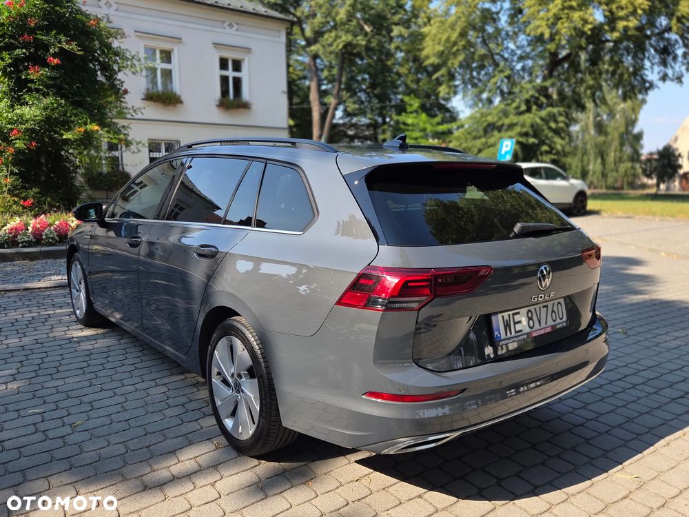 Volkswagen Golf Variant 2.0 TDI Life DSG - 10