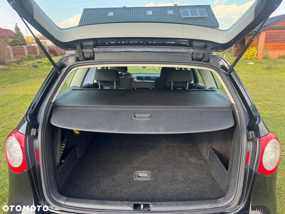 Volkswagen Passat - 10
