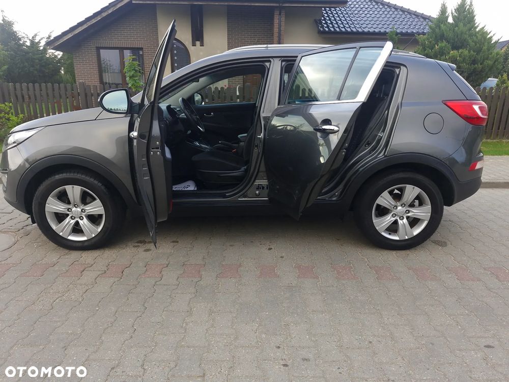 Kia Sportage 2.0 CVVT 2WD Automatik Vision - 24