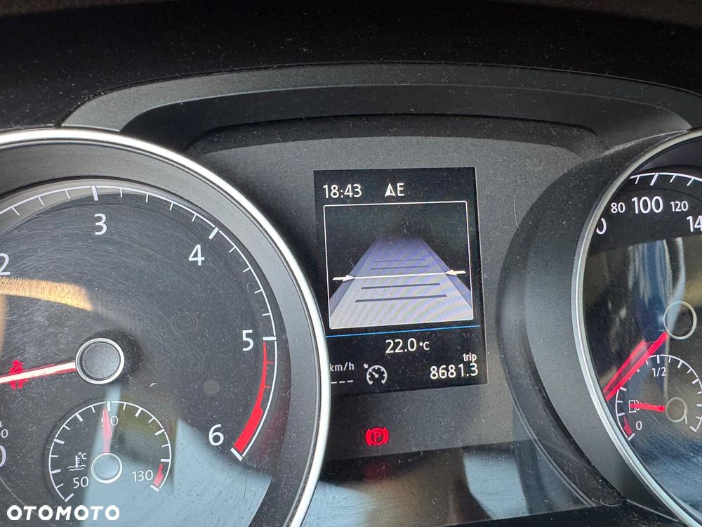 Volkswagen Golf 2.0 TDI BMT Highline - 8