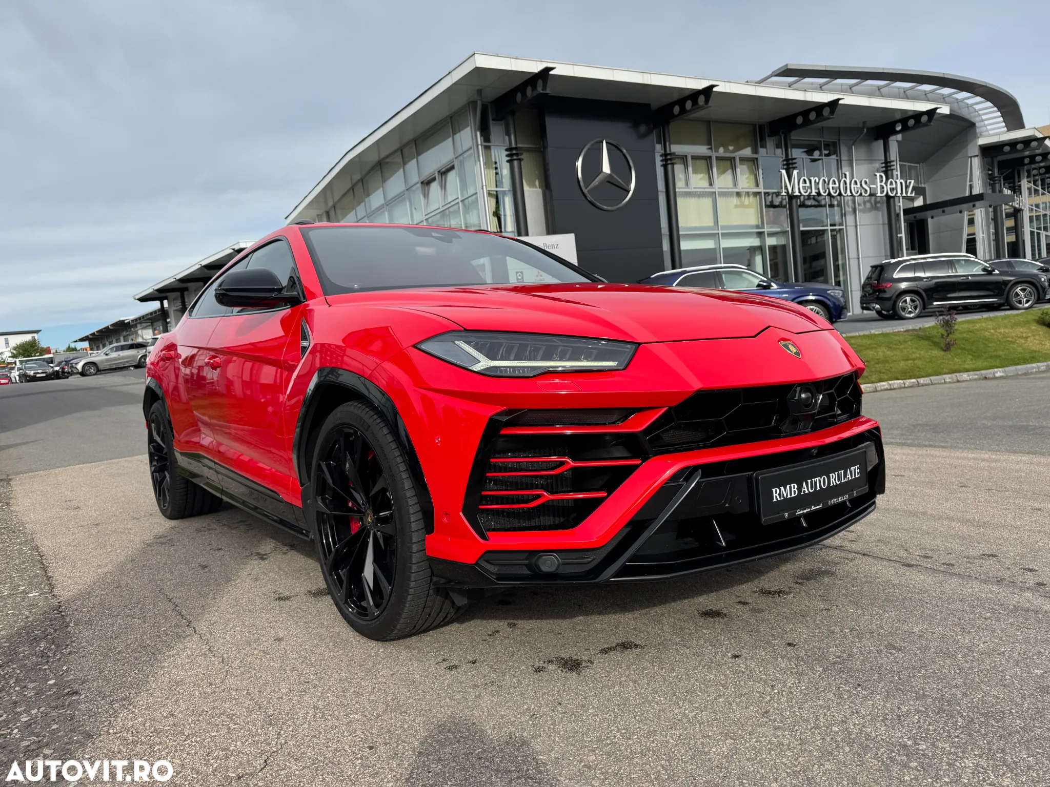 Lamborghini URUS - 13