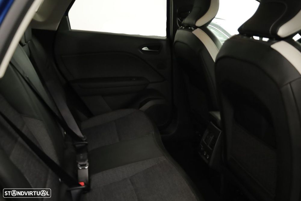 Renault Captur 1.0 TCe Techno Bi-Fuel - 24