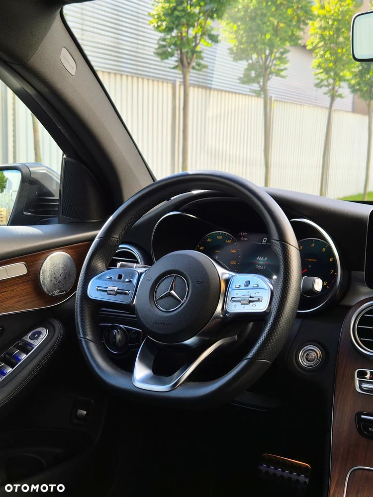 Mercedes-Benz GLC - 10