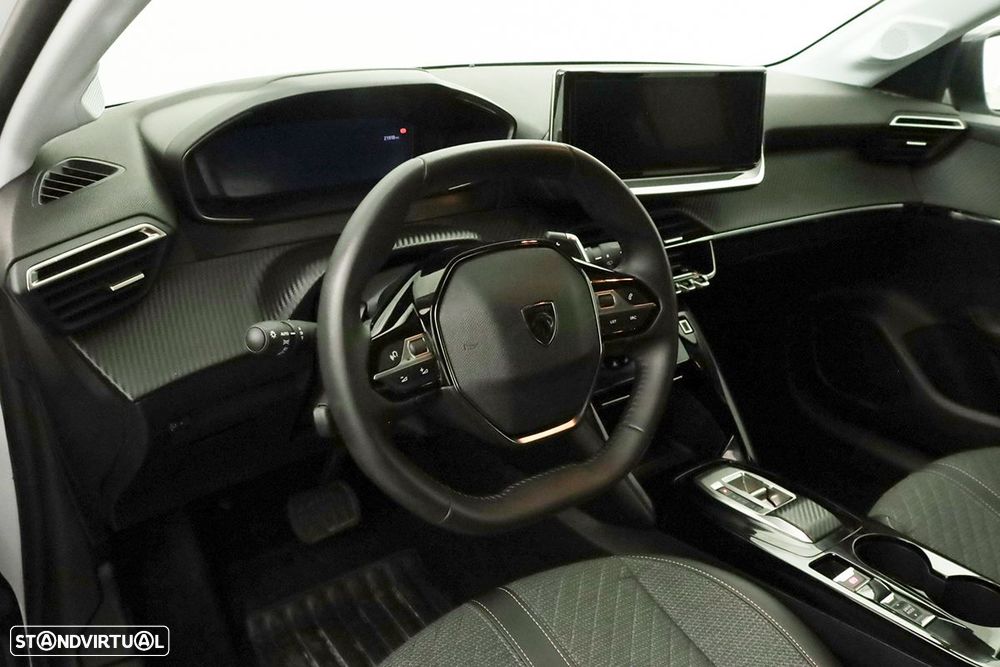 Peugeot 208 1.2 Hybrid Allure e-DCS6 - 7