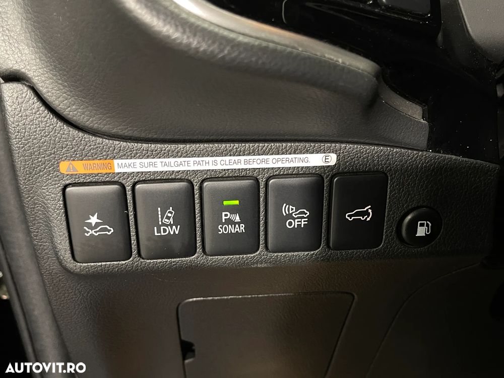 Mitsubishi Outlander 2.4 4WD Plug-In Hybrid Diamant - 25