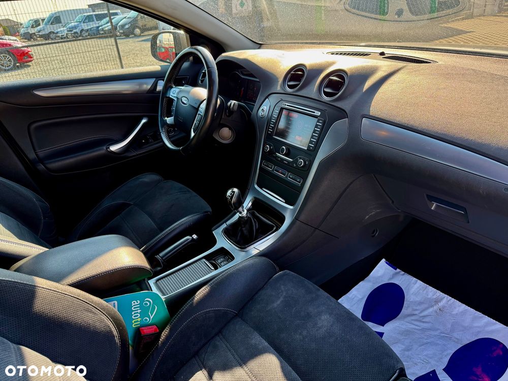 Ford Mondeo 1.6 TDCi ECOnetic Start-Stopp Titanium - 25