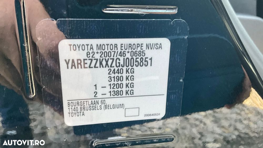 Toyota Proace 136 CP 50 kWh L2 6+1 Family+ - 35