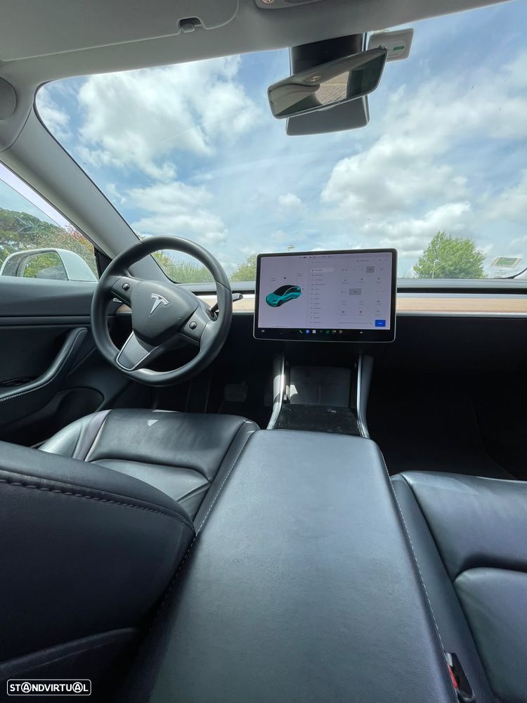 Tesla Model 3 Long Range Tração Integral - 29